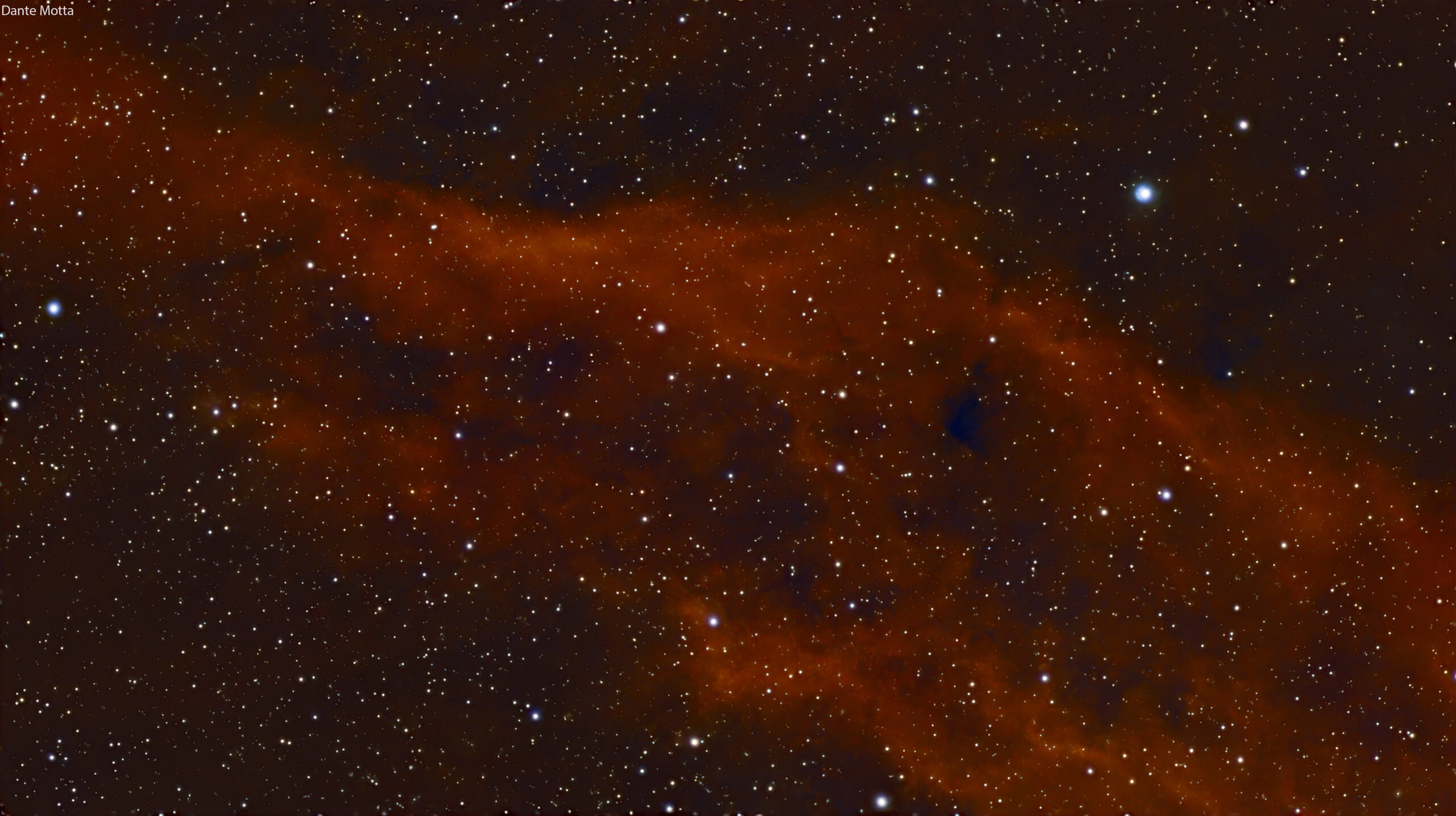 La Nebulosa California (NGC 1499): Un laboratorio natural